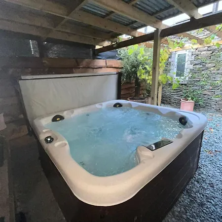 Quirky Retreats - The Hidden Retreat Apartment Windermere