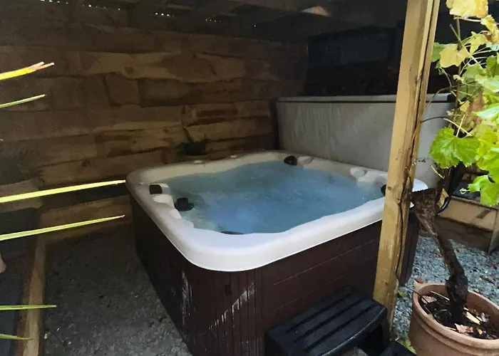 Quirky Retreats - The Hidden Retreat 公寓 *